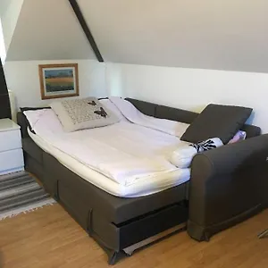 Near The Center With Bathroom And Kitchen , Bruxelles Belgio