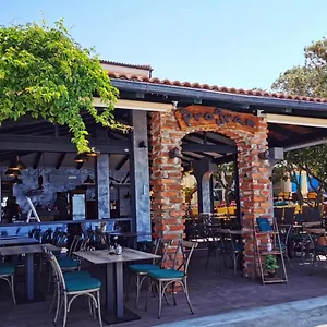 https://apartmani-plazibat.hotelinzadar.com