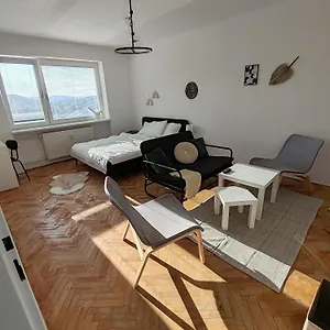 https://apt-apartman-bezinova.brnohotels.org